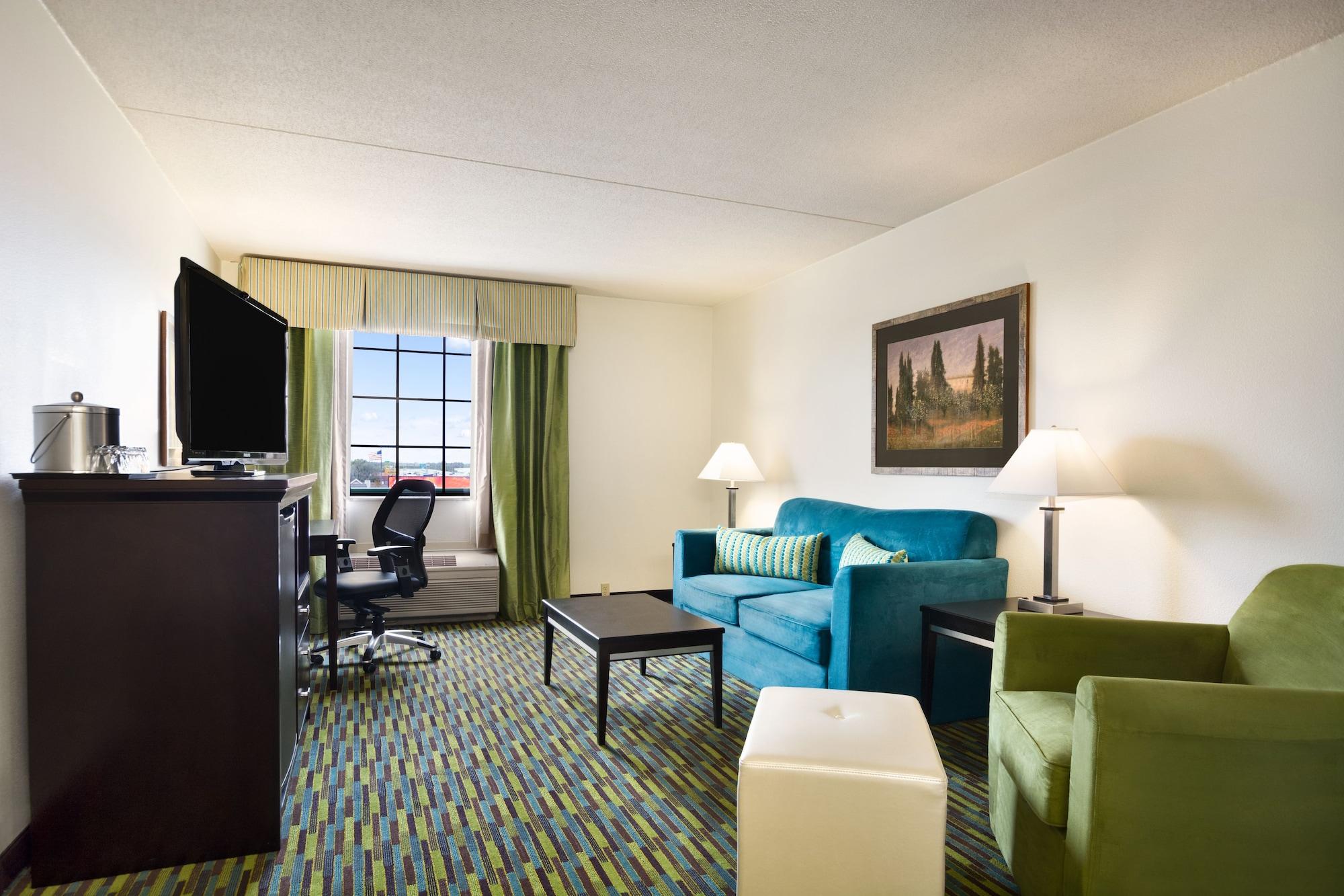 Hotel Wyndham Garden Wichita Downtown Zewnętrze zdjęcie